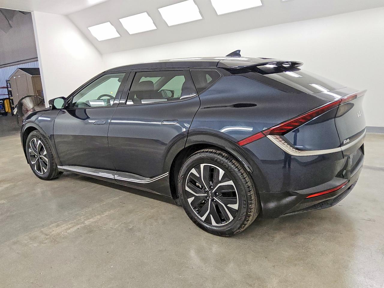 2023 KIA EV6 WIND — снимка 2