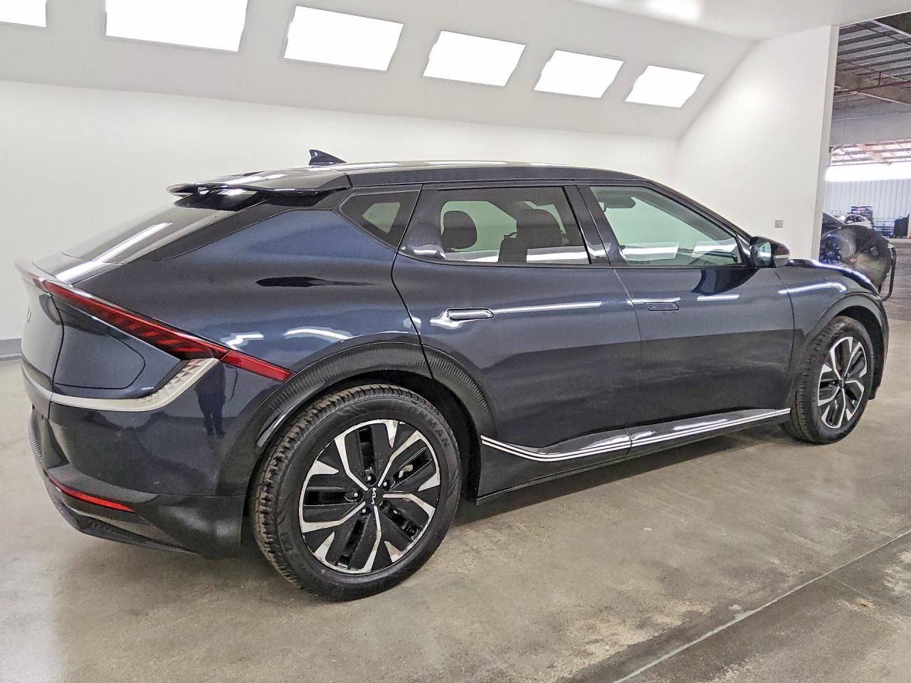 2023 KIA EV6 WIND — снимка 3