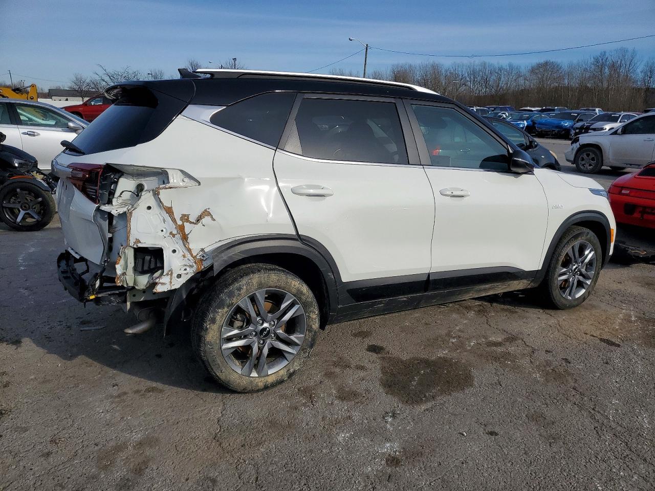 2023 KIA SELTOS S — снимка 3