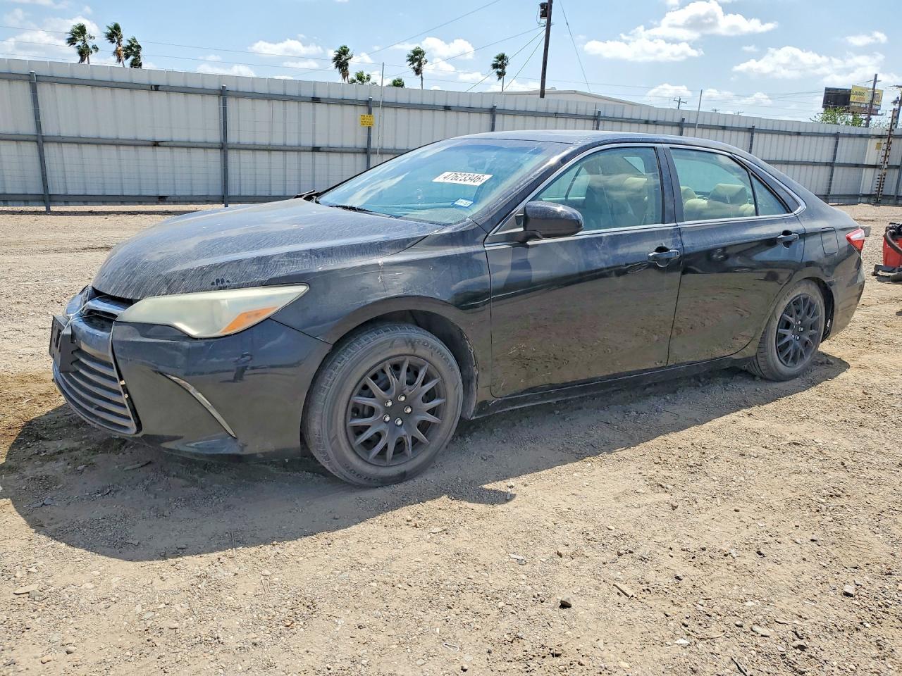 2015 TOYOTA CAMRY LE