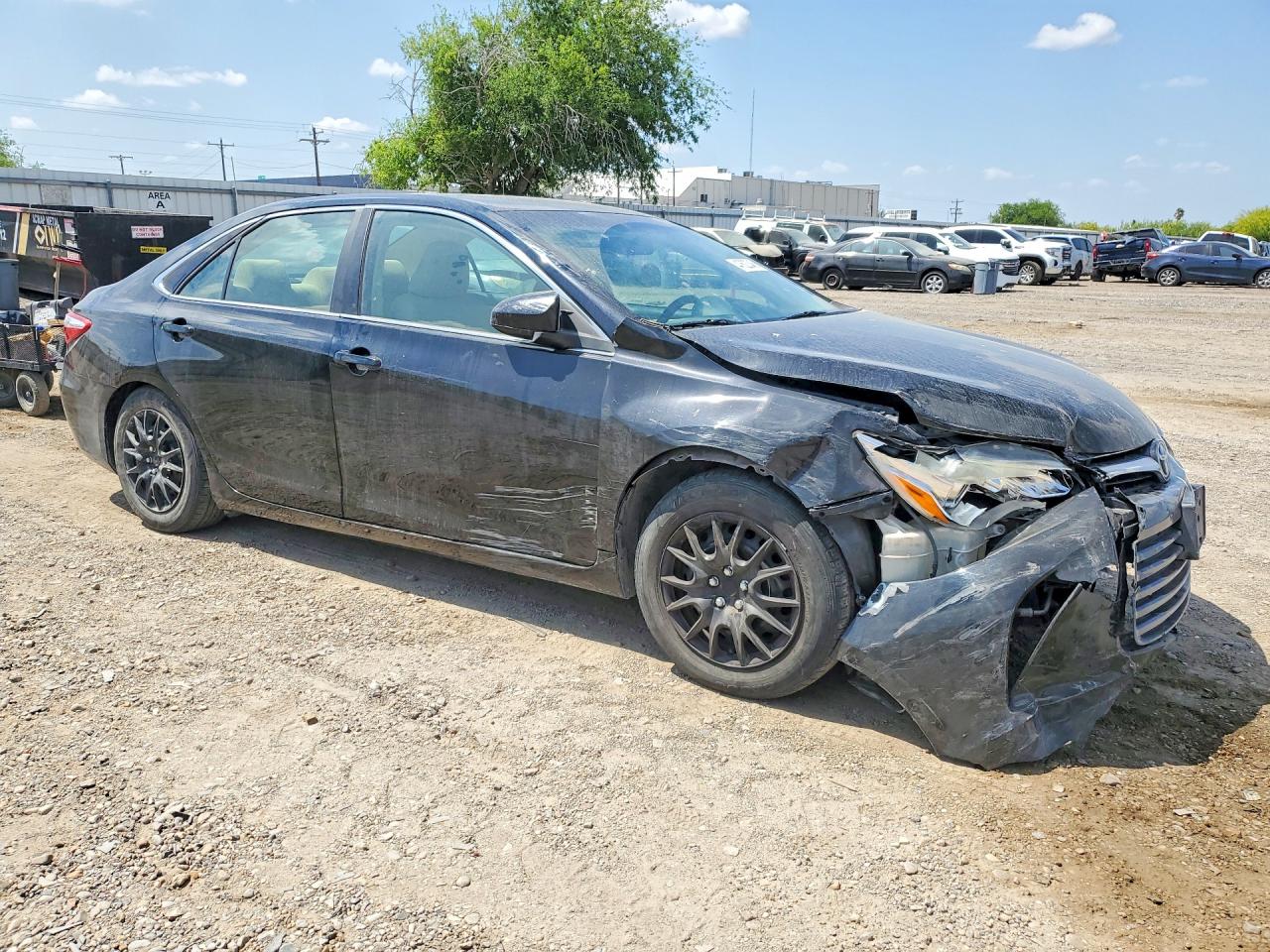 2015 TOYOTA CAMRY LE — снимка 4