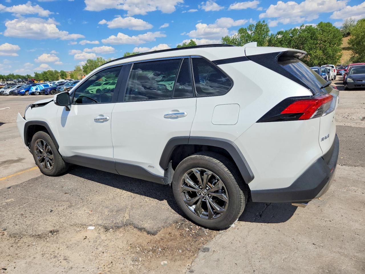 2024 TOYOTA RAV4 LIMITED — снимка 2