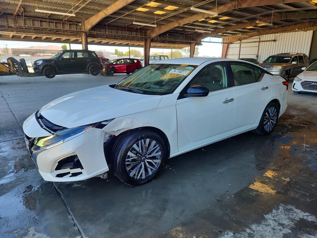 2025 NISSAN ALTIMA SV