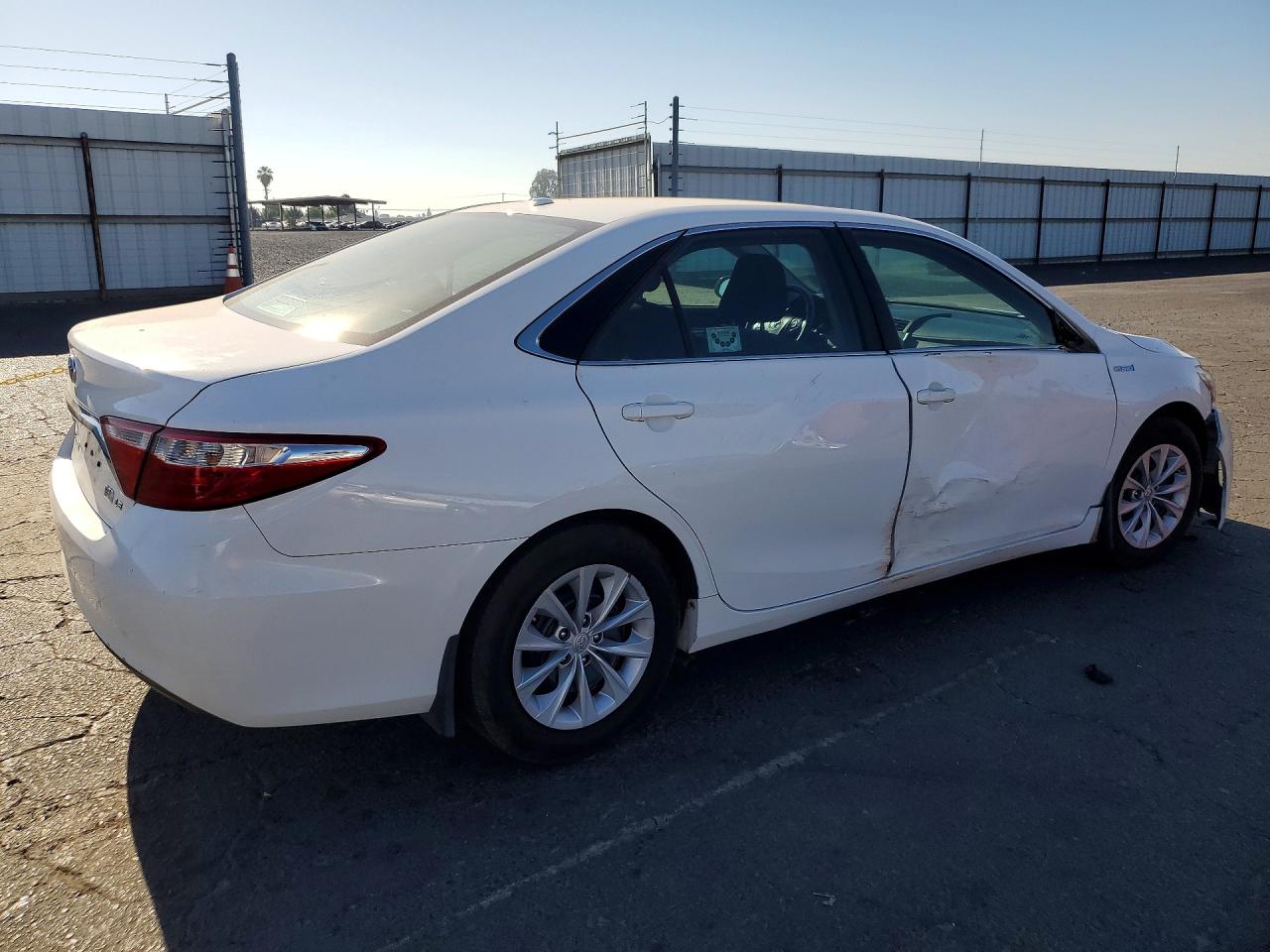 2017 TOYOTA CAMRY HYBRID LE — снимка 3