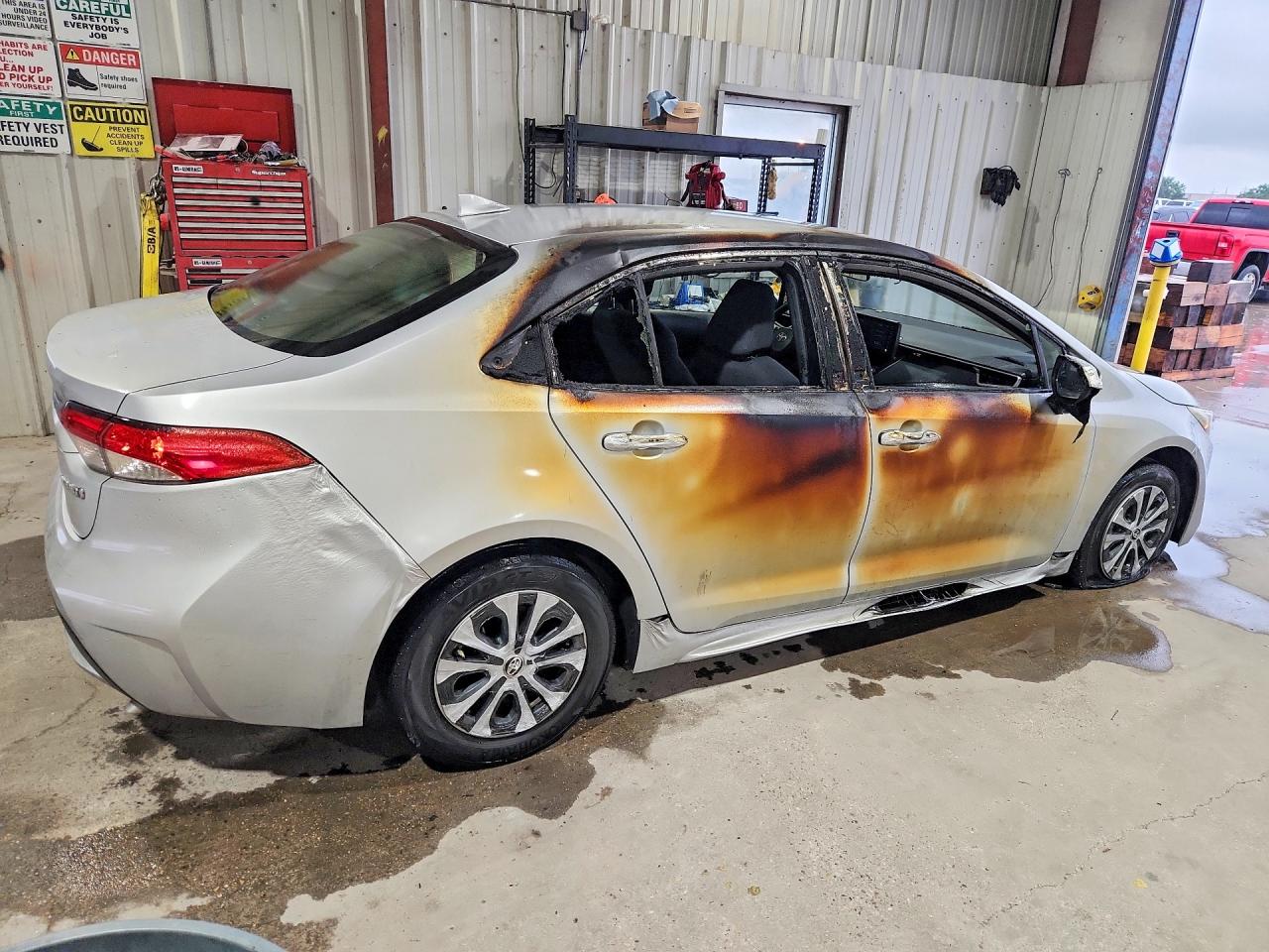 2022 TOYOTA COROLLA LE — снимка 3