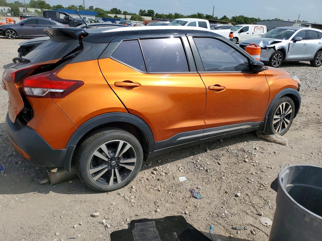 2019 NISSAN KICKS SR — снимка 3