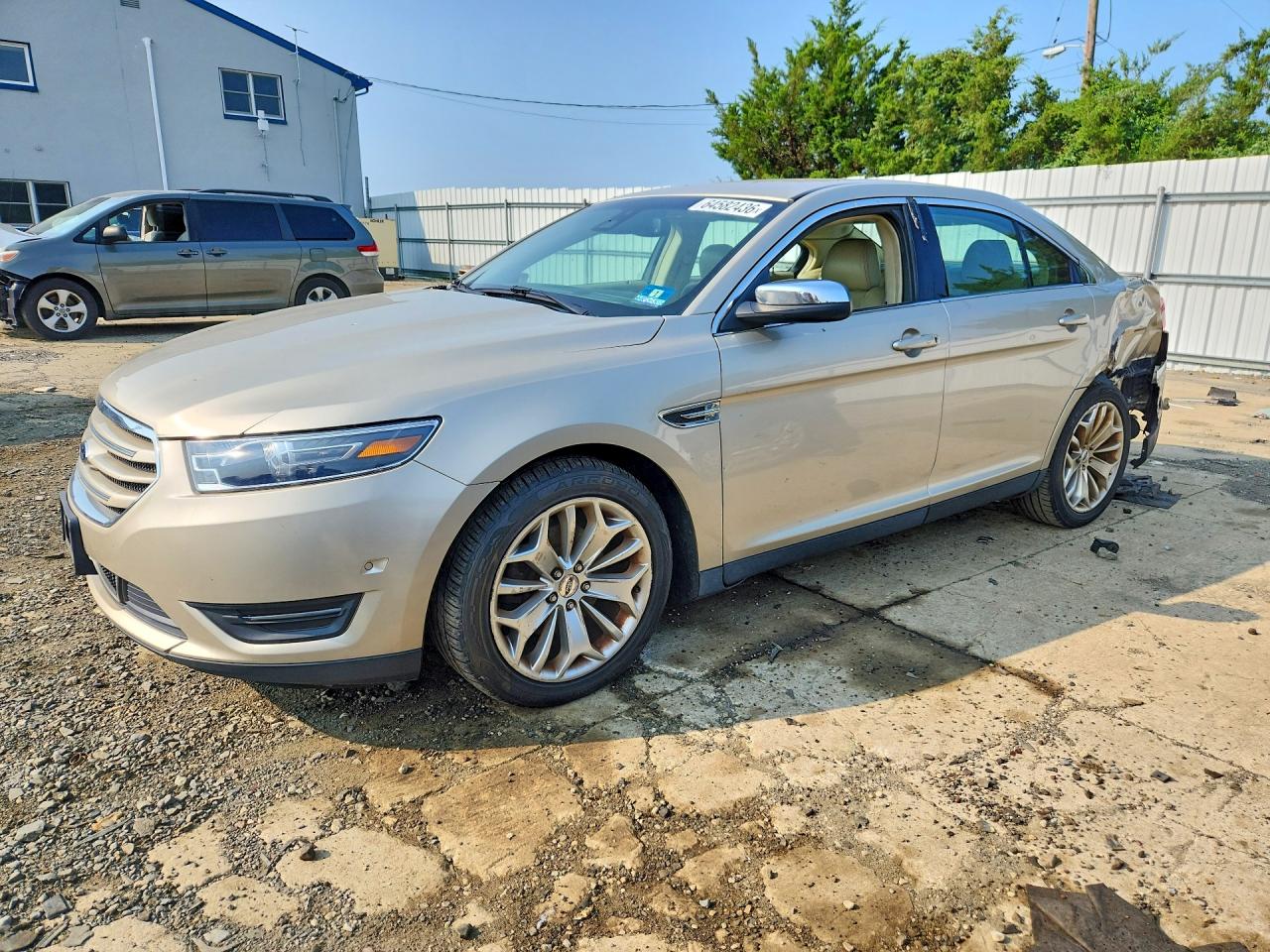 2017 FORD TAURUS LIMITED