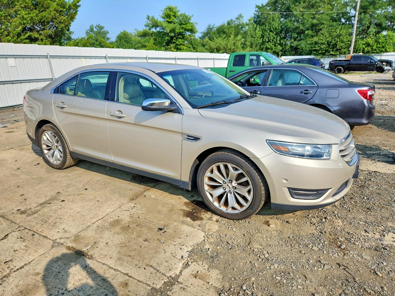 2017 FORD TAURUS LIMITED — снимка 4
