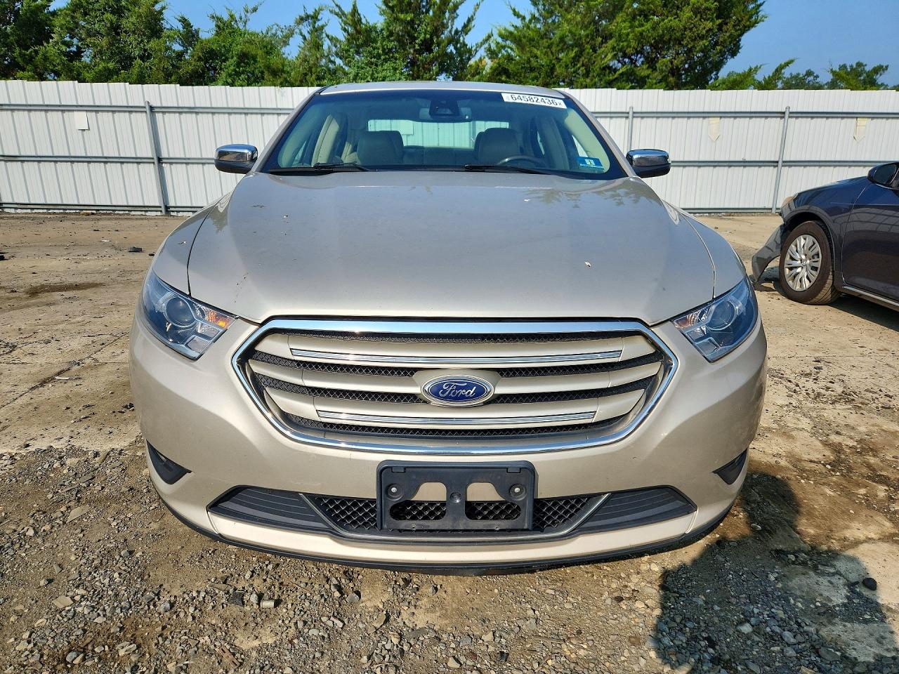 2017 FORD TAURUS LIMITED — снимка 5