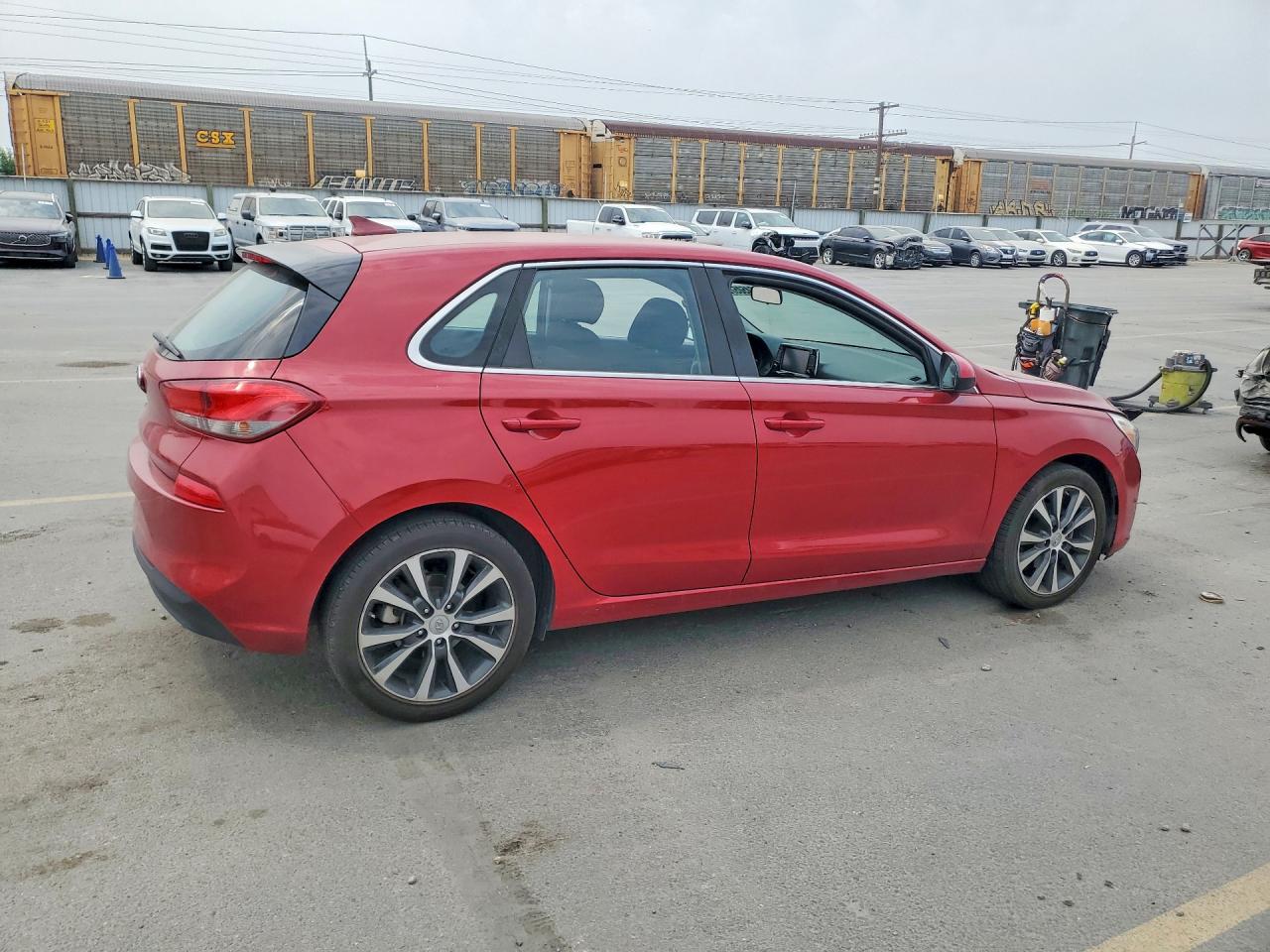 2018 HYUNDAI ELANTRA GT BASE — снимка 3