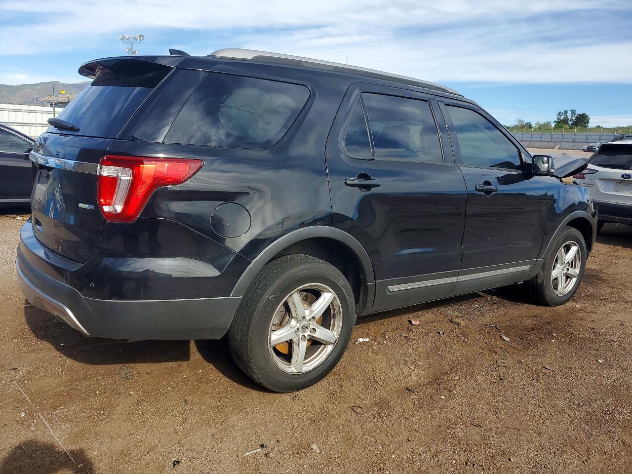 2016 FORD EXPLORER XLT — снимка 3