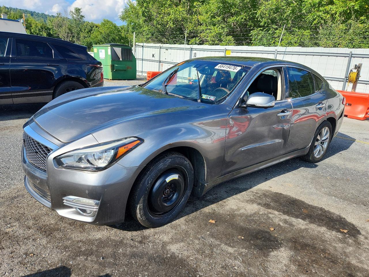 2016 INFINITI Q70 3.7