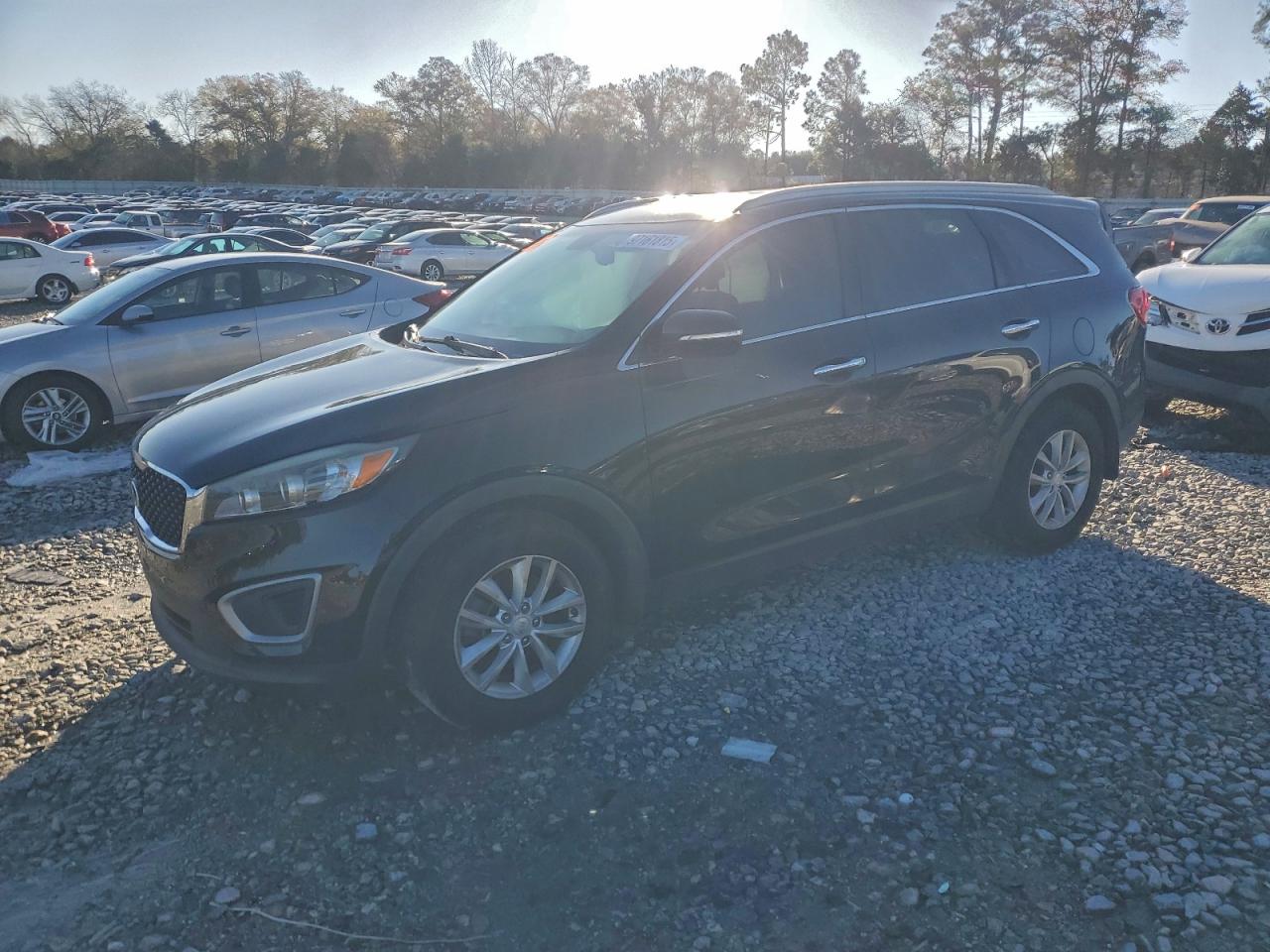 2017 KIA SORENTO LX