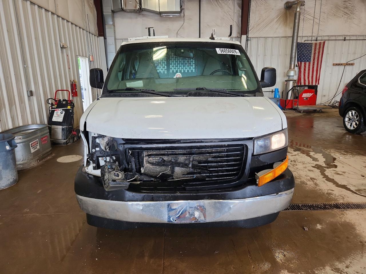 2018 GMC SAVANA G2500 — снимка 5
