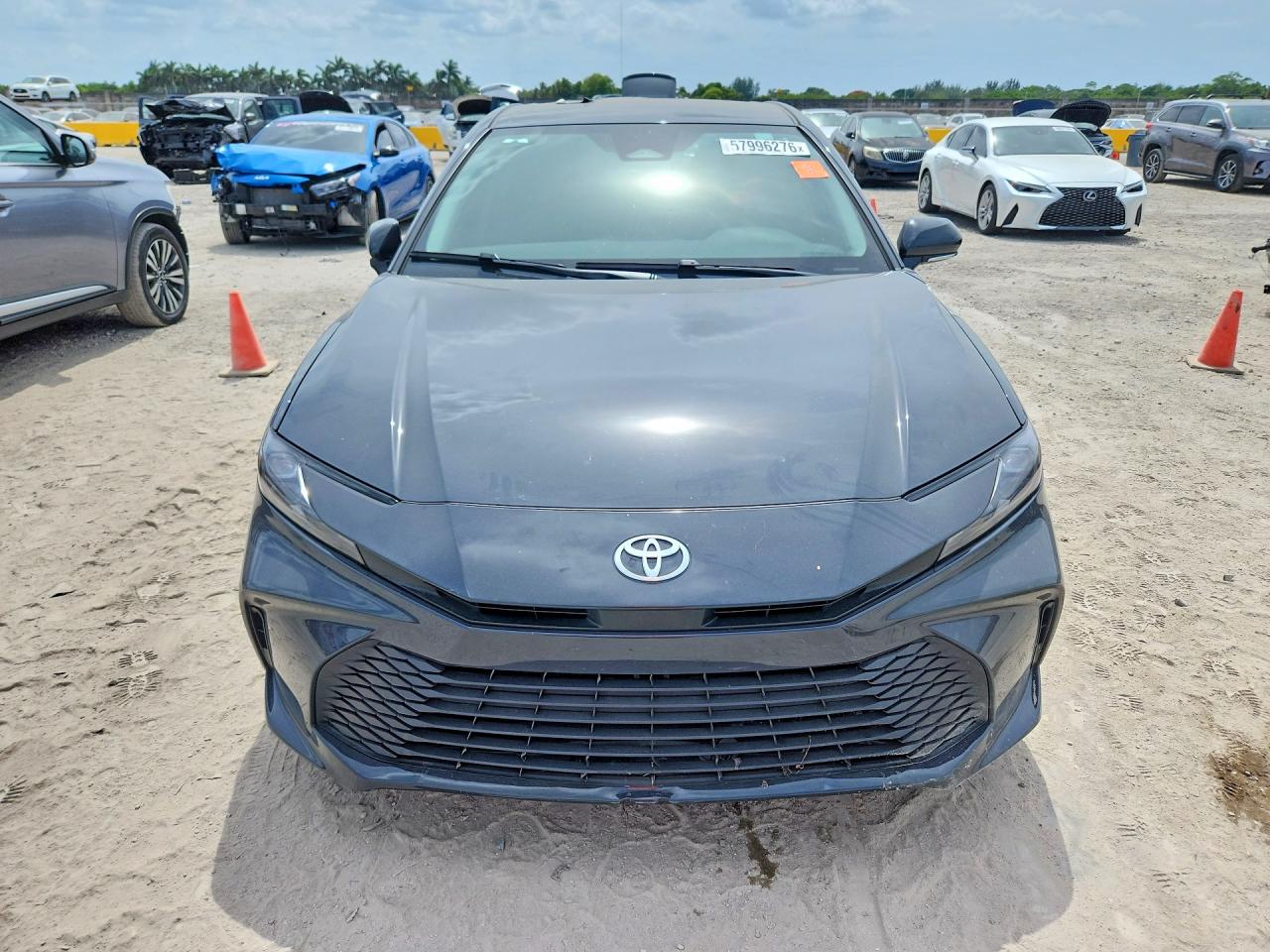 2026 TOYOTA CAMRY LE — снимка 5