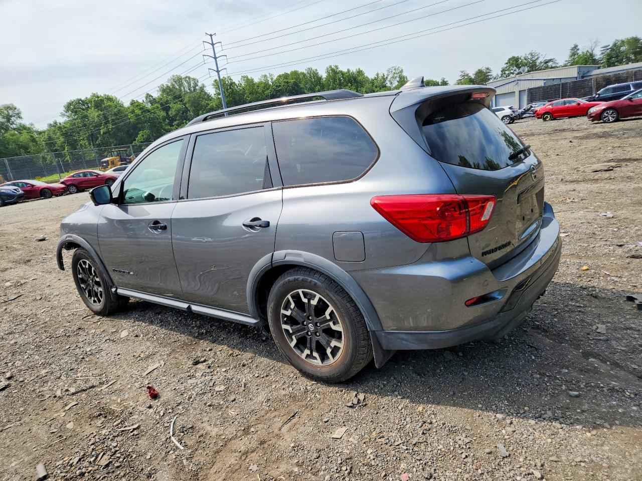 2020 NISSAN PATHFINDER SL — снимка 2