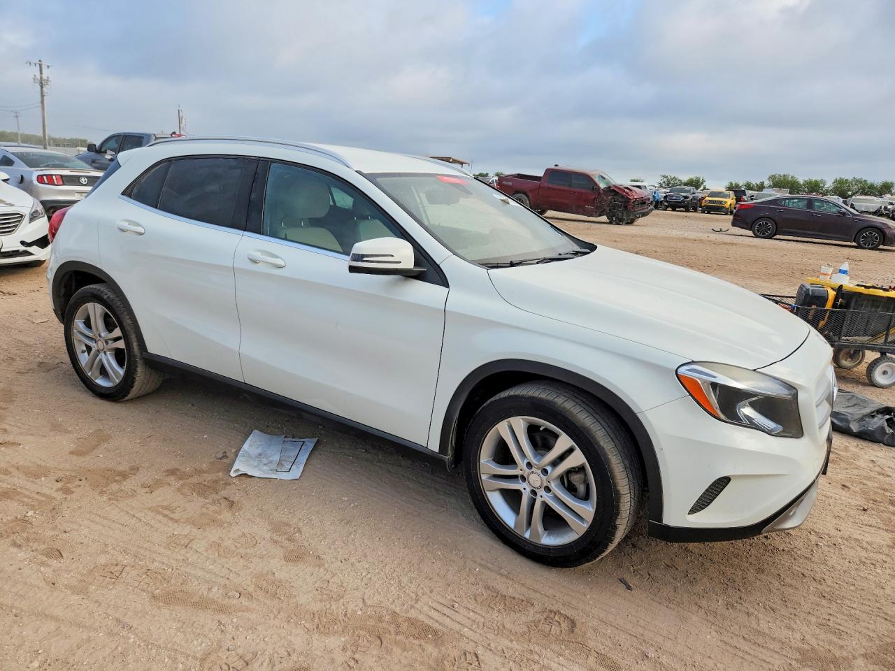 2017 MERCEDES-BENZ GLA 250 — снимка 4