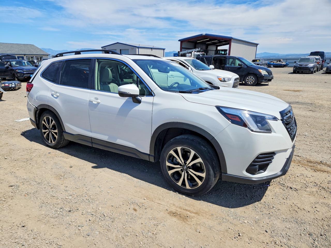 2023 SUBARU FORESTER LIMITED — снимка 4