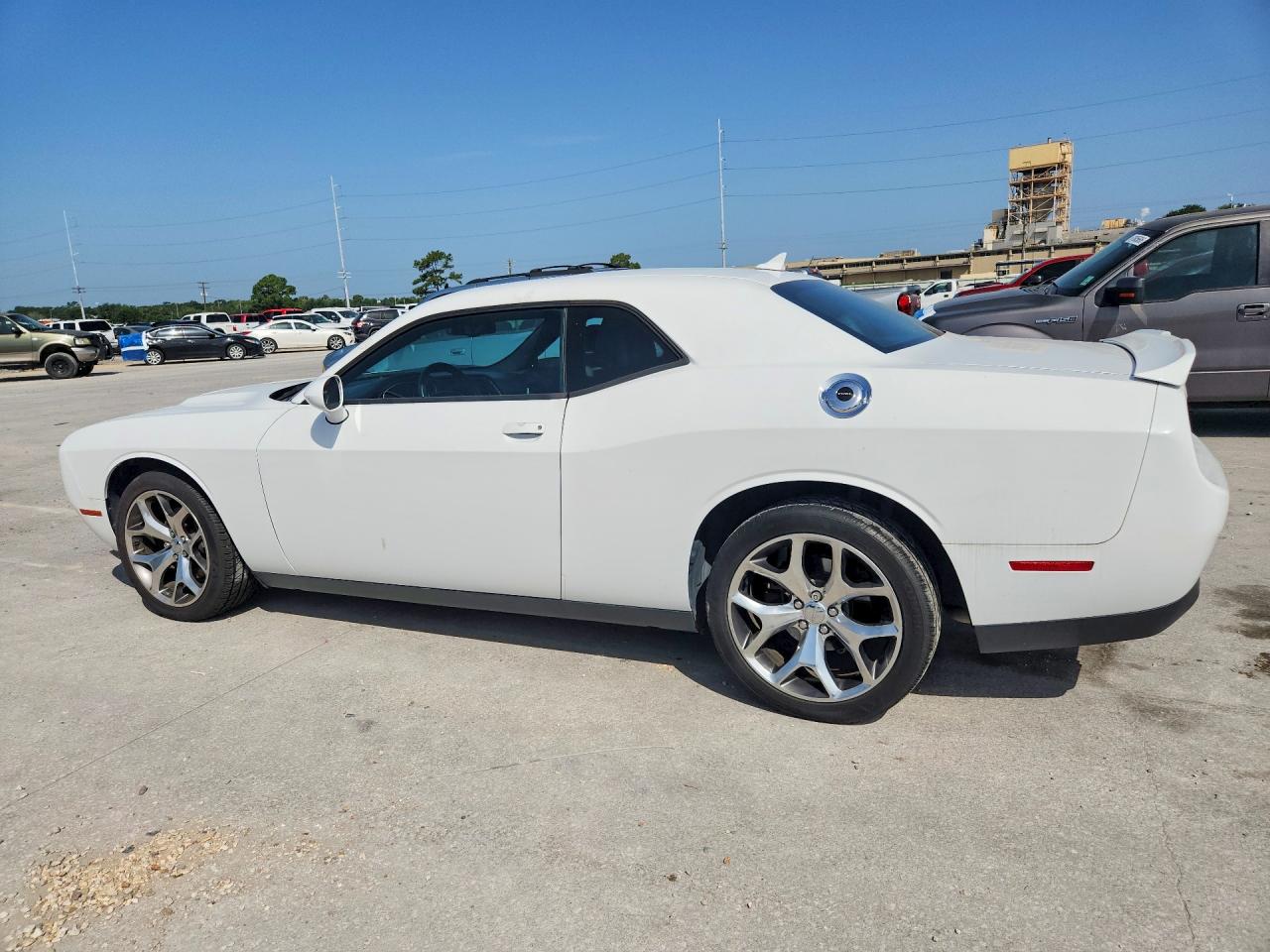 2015 DODGE CHALLENGER SXT PLUS — снимка 2