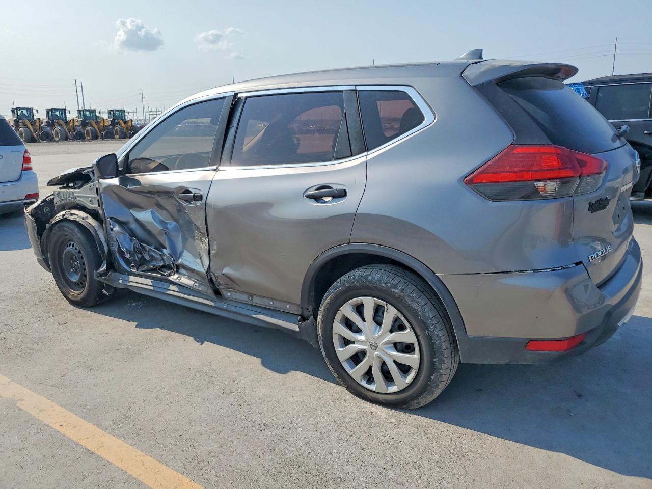 2017 NISSAN ROGUE S — снимка 2