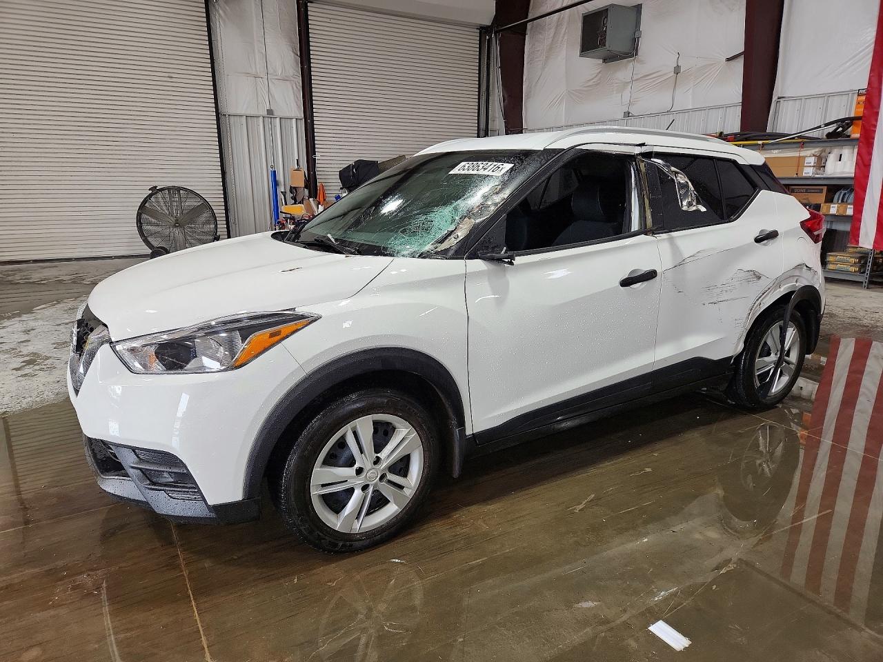 2019 NISSAN KICKS S