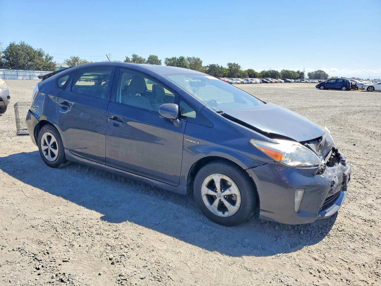 2015 TOYOTA PRIUS TWO — снимка 4