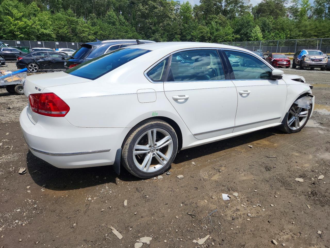2015 VOLKSWAGEN PASSAT SE — снимка 3