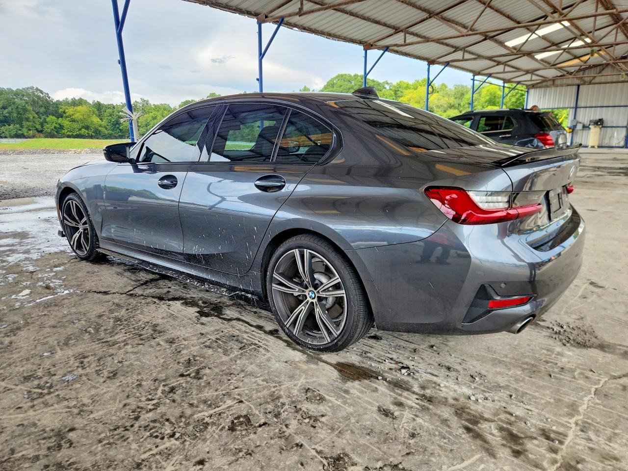 2021 BMW 330I — снимка 2