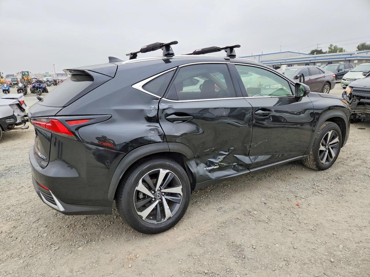 2021 LEXUS NX 300H BASE — снимка 3