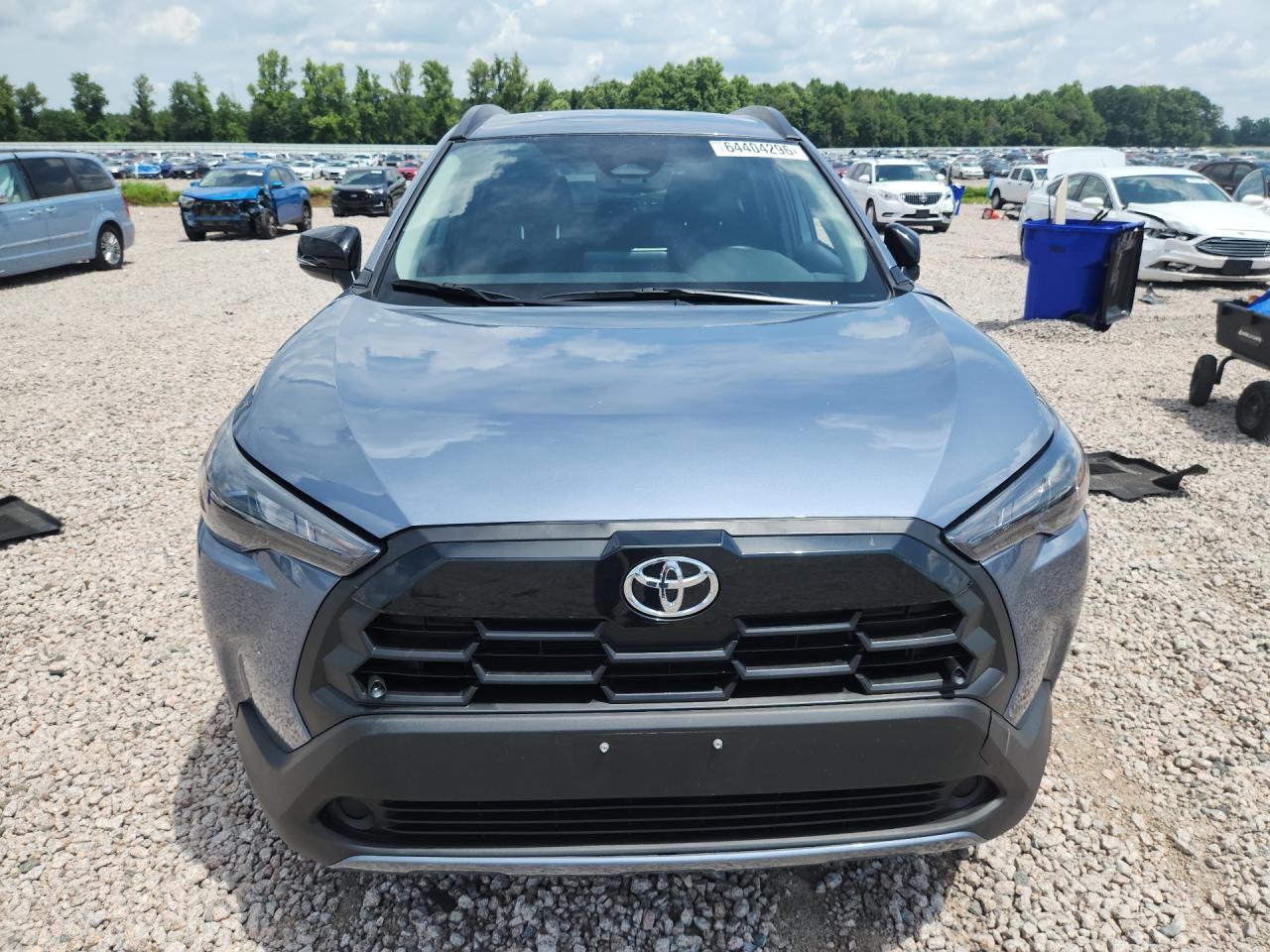 2026 TOYOTA COROLLA CROSS LE — снимка 5