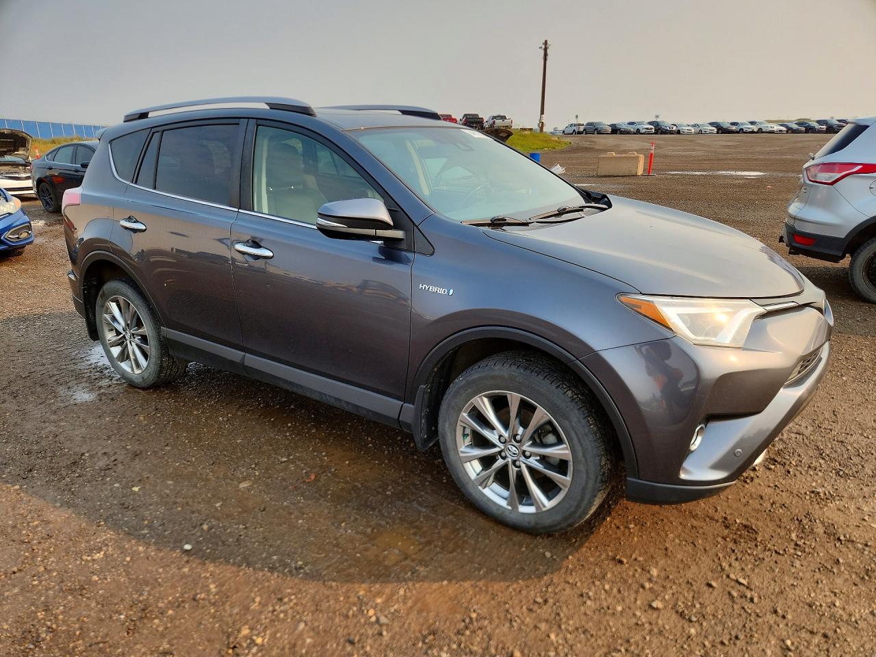 2017 TOYOTA RAV4 HV LIMITED — снимка 4
