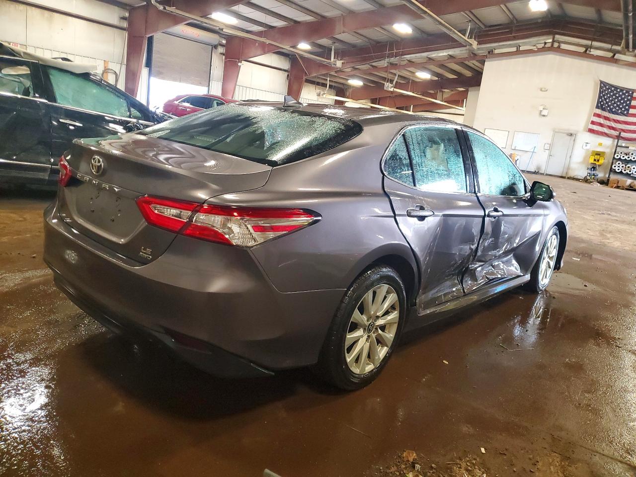 2020 TOYOTA CAMRY LE — снимка 3