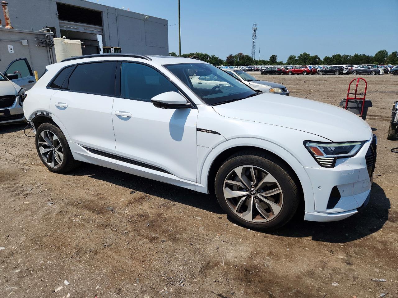 2021 AUDI E-TRON PREMIUM PLUS — снимка 4