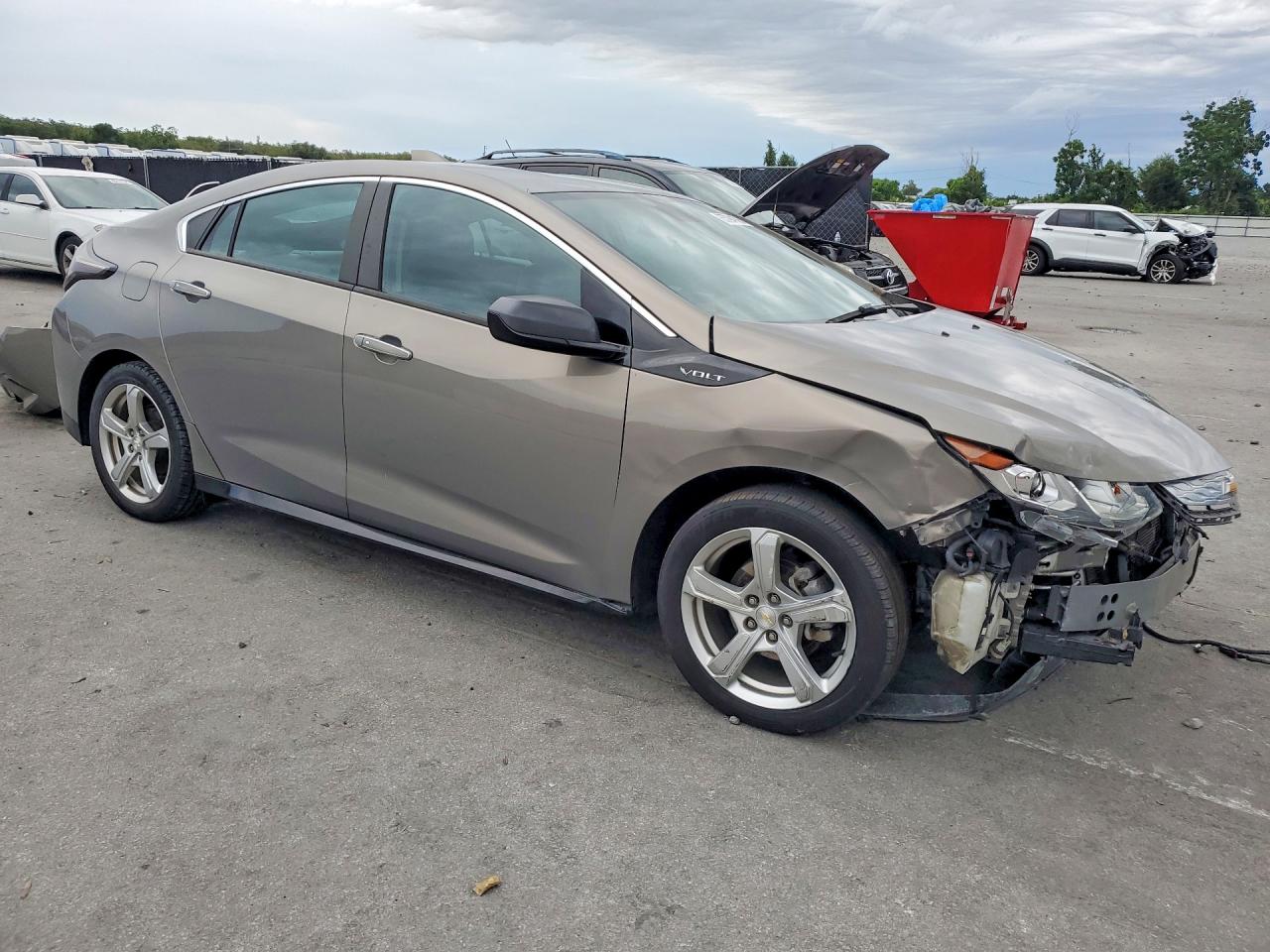 2017 CHEVROLET VOLT LT — снимка 4