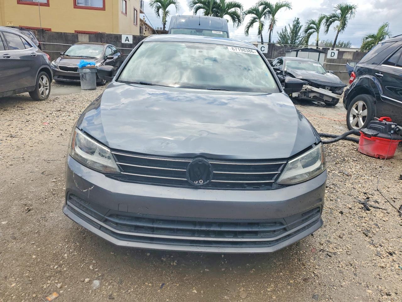 2015 VOLKSWAGEN JETTA BASE — снимка 5