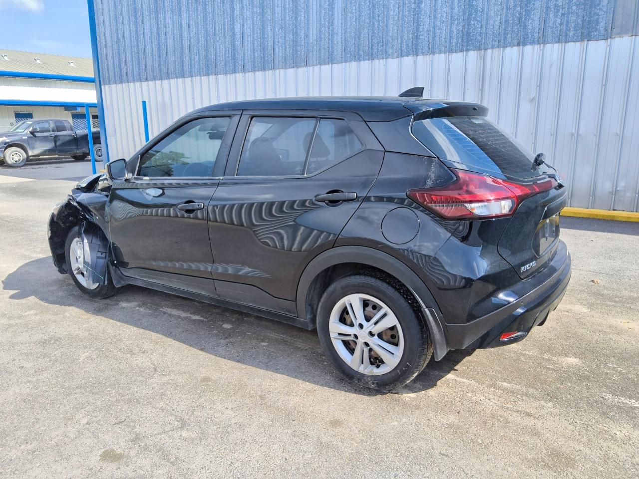 2021 NISSAN KICKS S — снимка 2