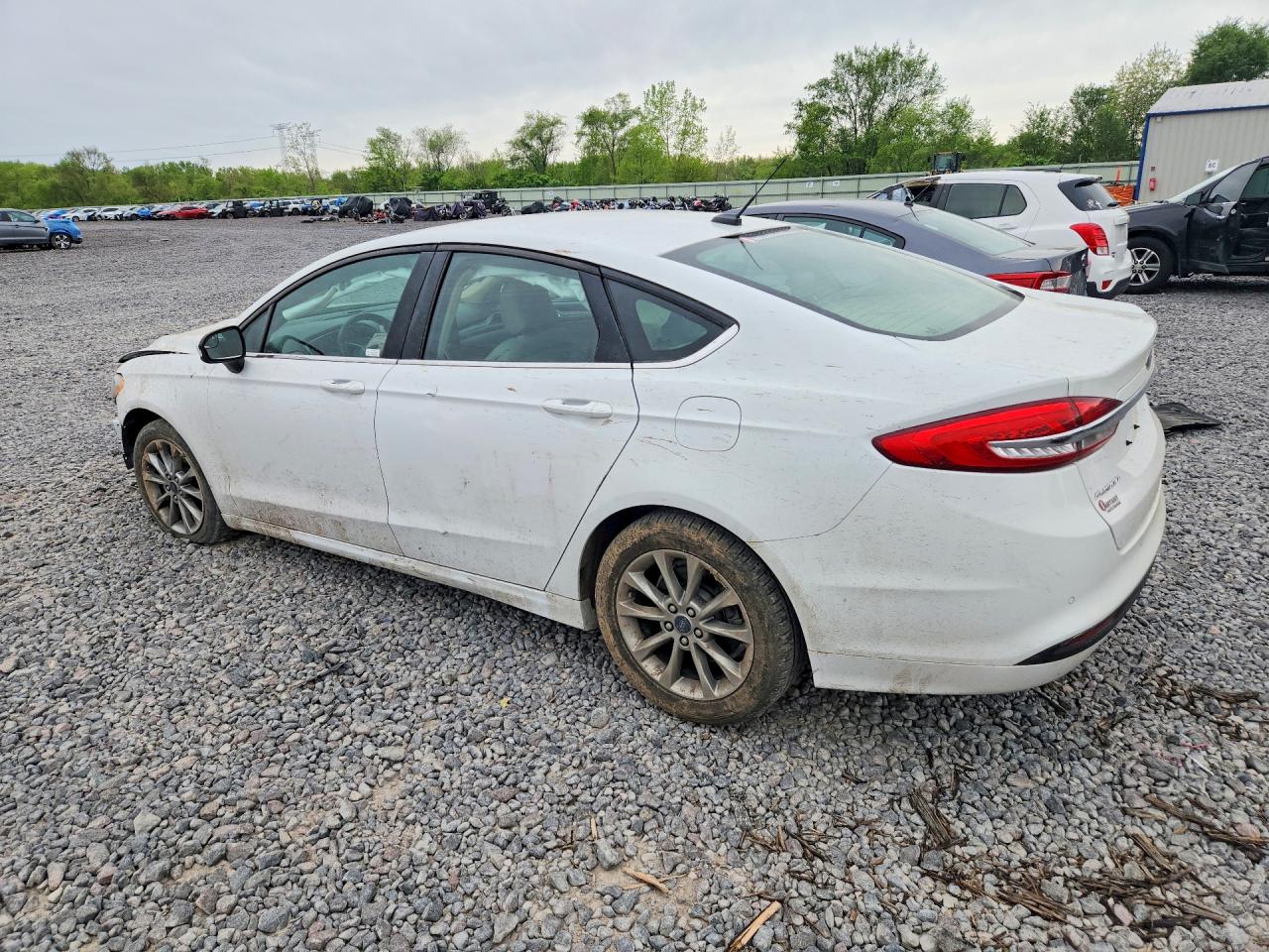 2017 FORD FUSION SE — снимка 2