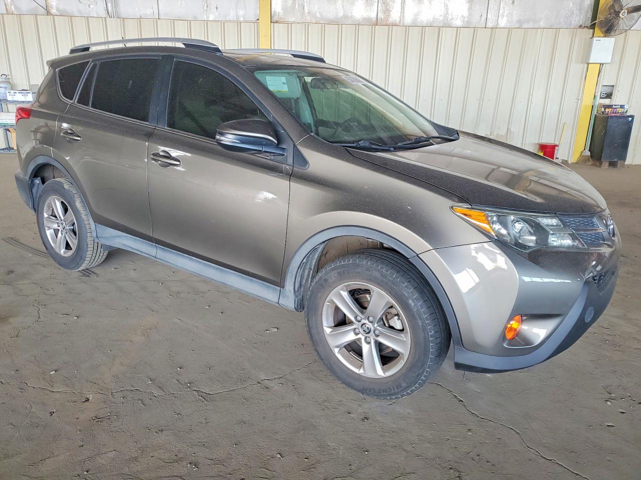 2015 TOYOTA RAV4 XLE — снимка 4