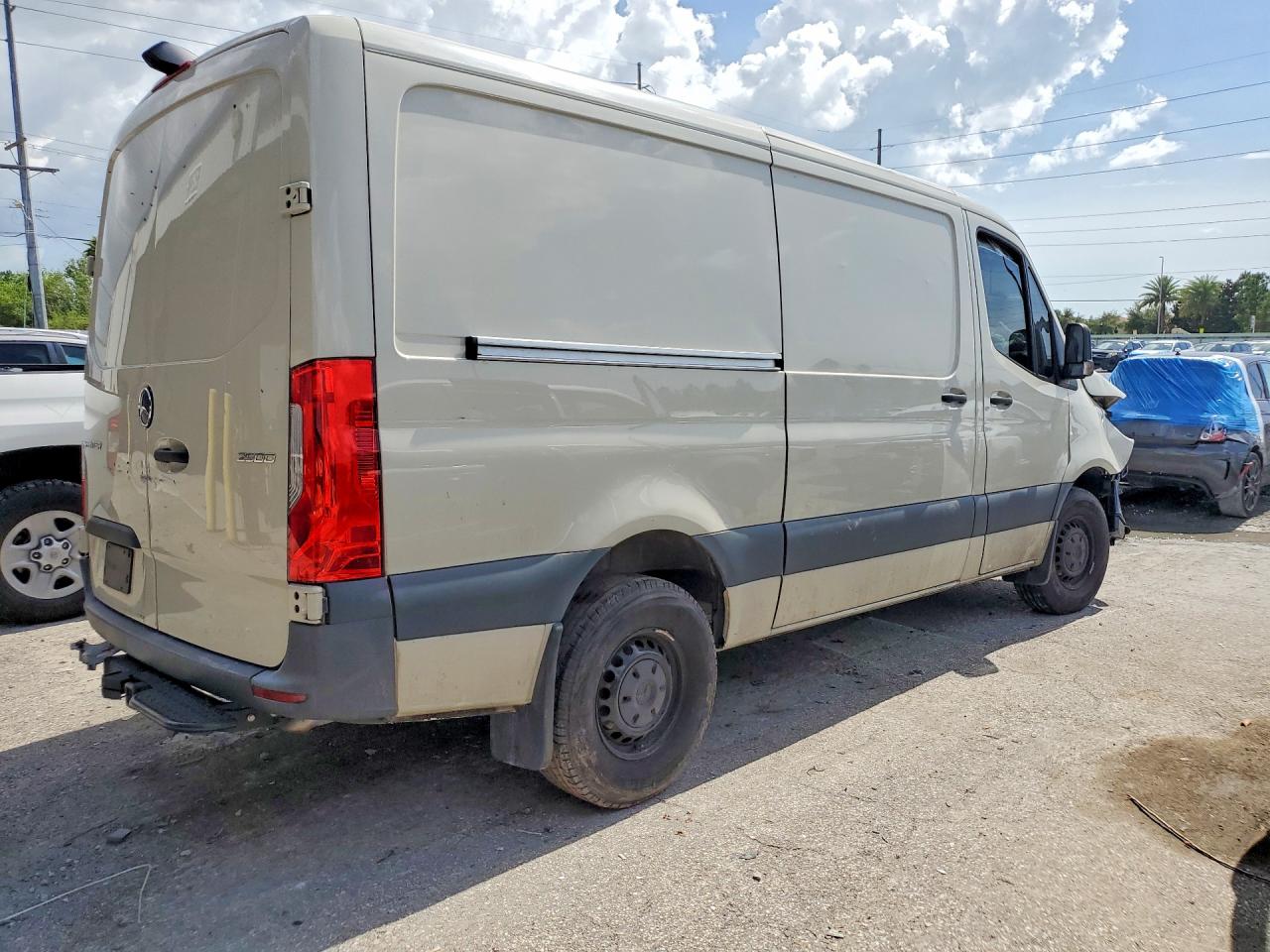 2024 MERCEDES-BENZ SPRINTER 2500 — снимка 3