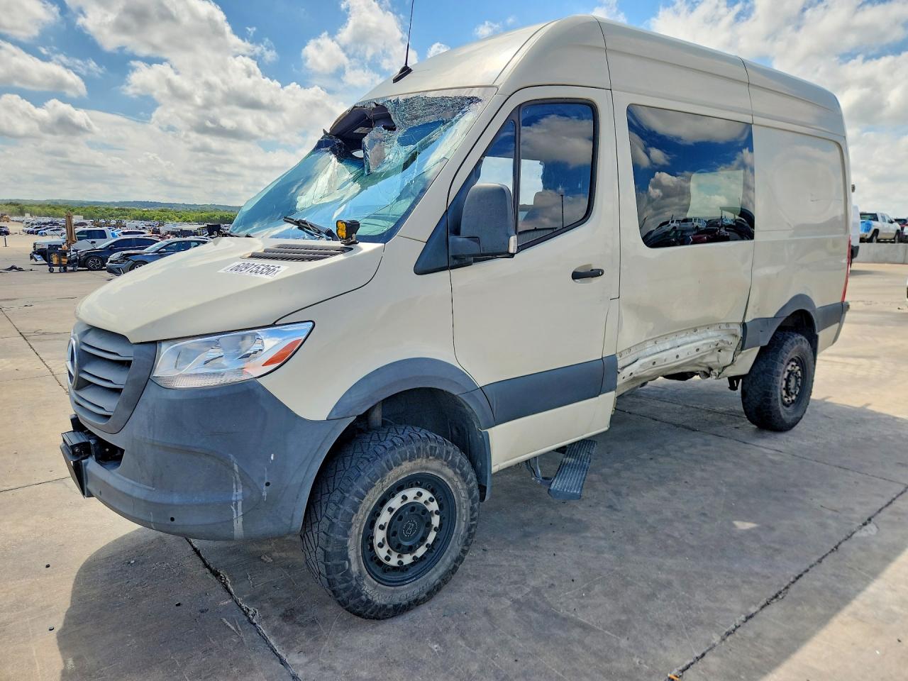 2022 MERCEDES-BENZ SPRINTER 2500