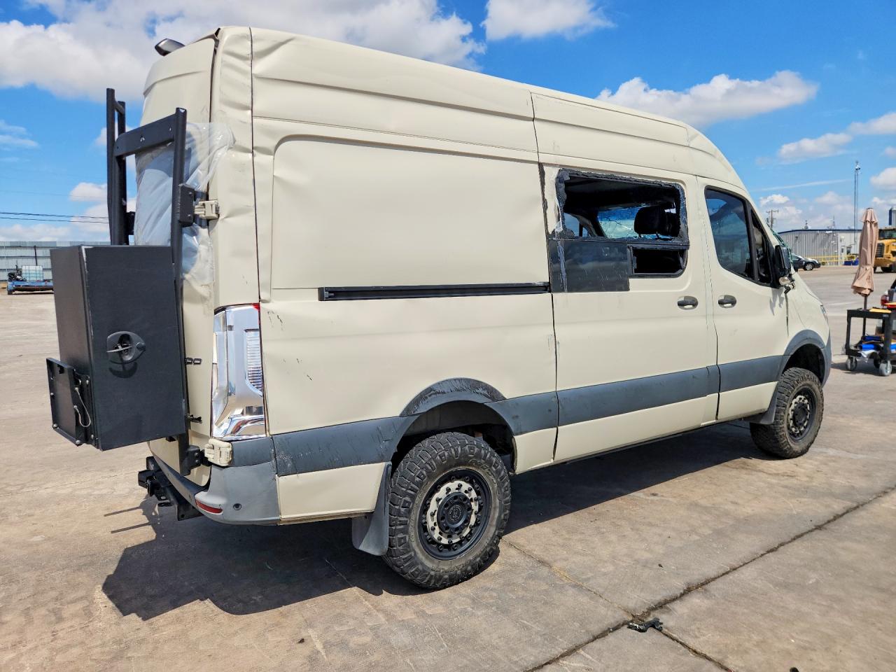 2022 MERCEDES-BENZ SPRINTER 2500 — снимка 3