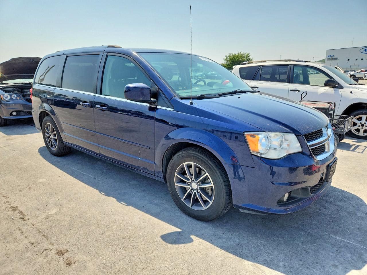 2017 DODGE GRAND CARAVAN SXT — снимка 4