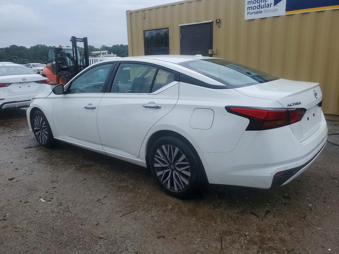 2025 NISSAN ALTIMA SV — снимка 2
