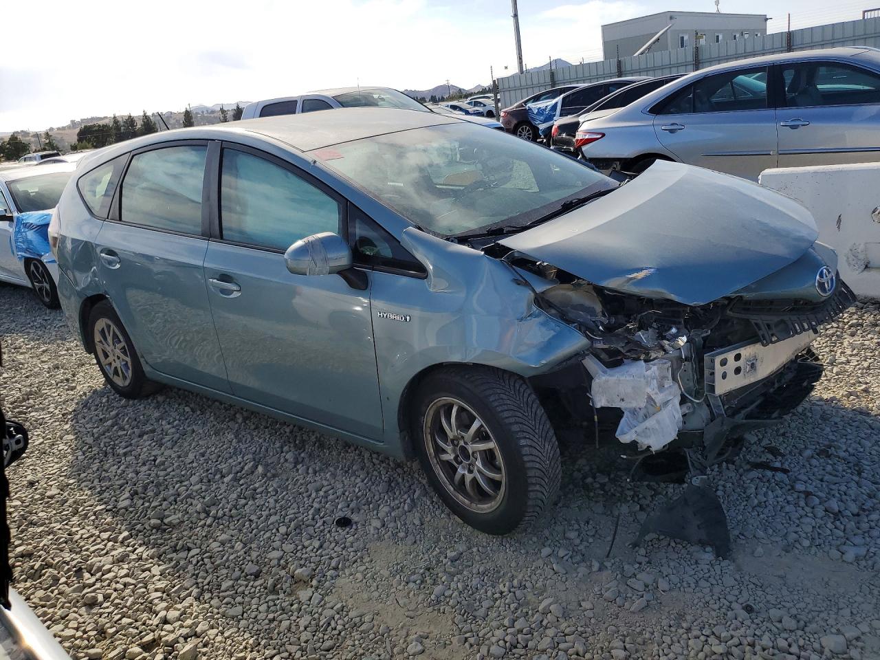 2016 TOYOTA PRIUS V TWO — снимка 4