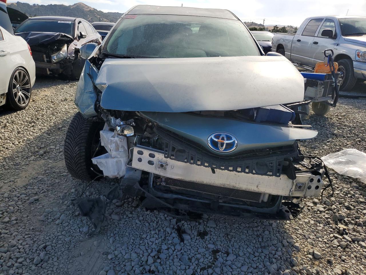 2016 TOYOTA PRIUS V TWO — снимка 5