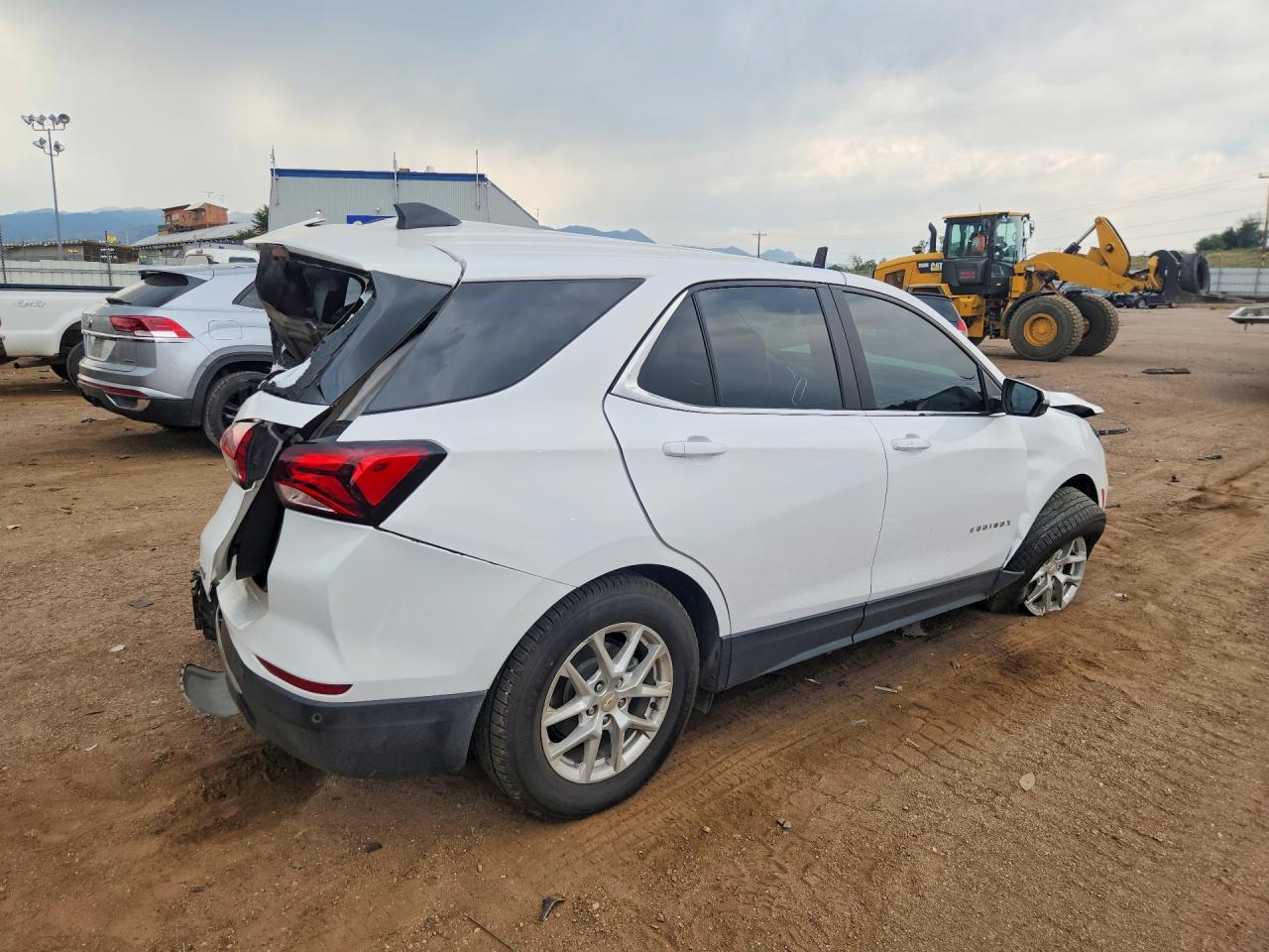 2024 CHEVROLET EQUINOX LT — снимка 3