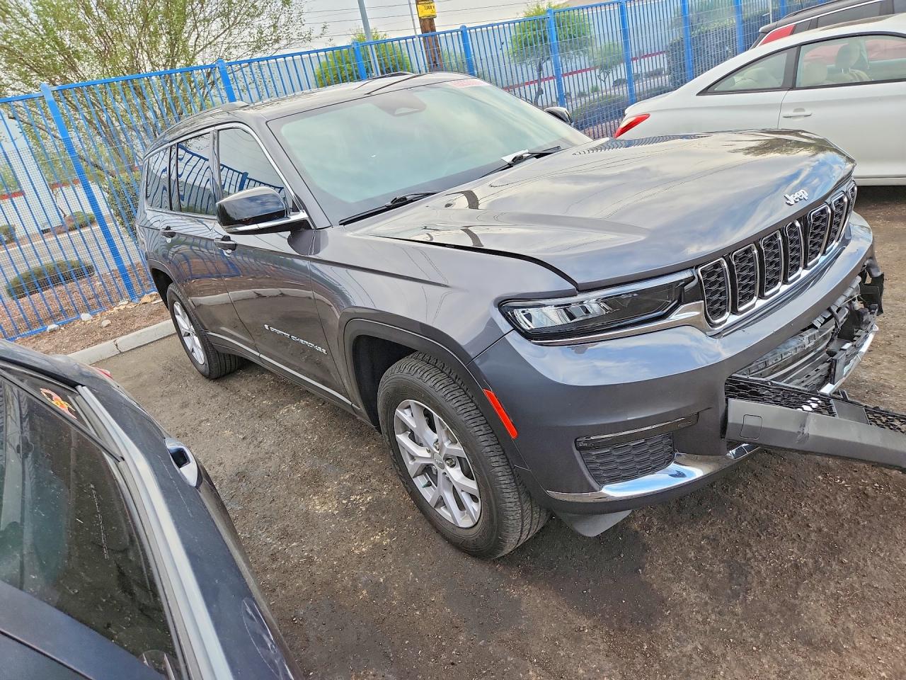 2022 JEEP GRAND CHEROKEE L LIMITED — снимка 4