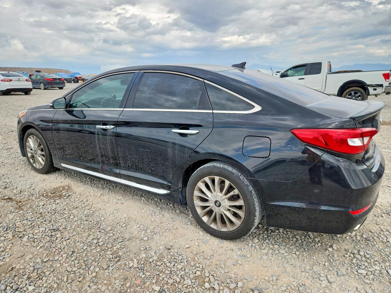 2015 HYUNDAI SONATA LIMITED — снимка 2