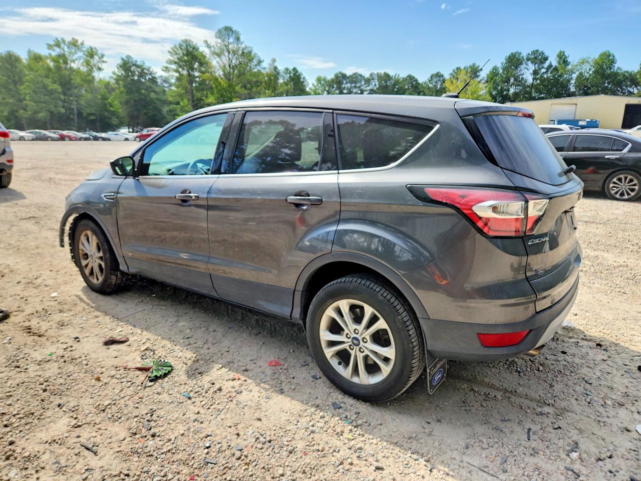 2017 FORD ESCAPE SE — снимка 2