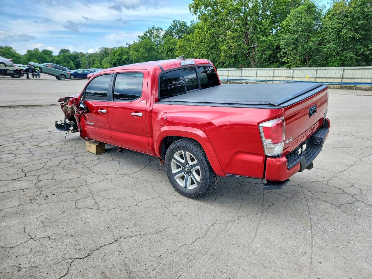 2016 TOYOTA TACOMA LIMITED — снимка 2
